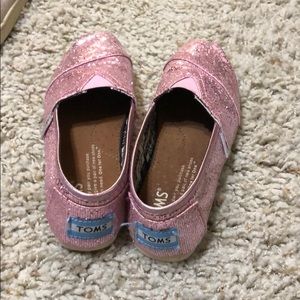 Pink sparkly Toms